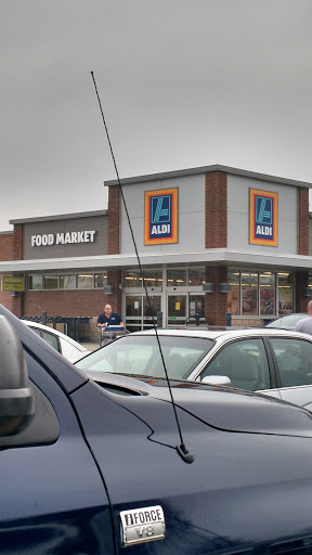 ALDI, 5156 Hinkleville Rd, Paducah, KY 42001, USA, 