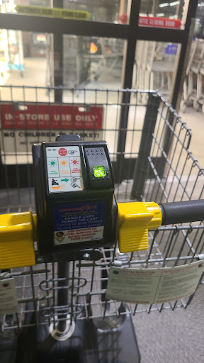 Grocery Store «Food Lion», reviews and photos, 410 Sandy Spring Rd, Laurel, MD 20707, USA