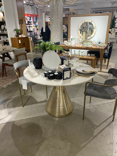 Furniture Store «west elm», reviews and photos, 400 W 47th St, Kansas City, MO 64112, USA