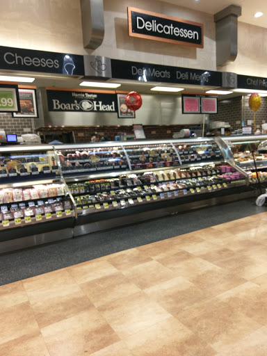 Grocery Store «Harris Teeter», reviews and photos, 3501 Oleander Dr, Wilmington, NC 28403, USA