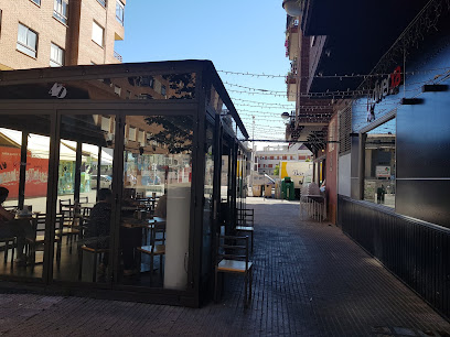 Bar restaurante Diverxa 40 - C. Rubens, 40, 45600 Talavera de la Reina, Toledo, Spain