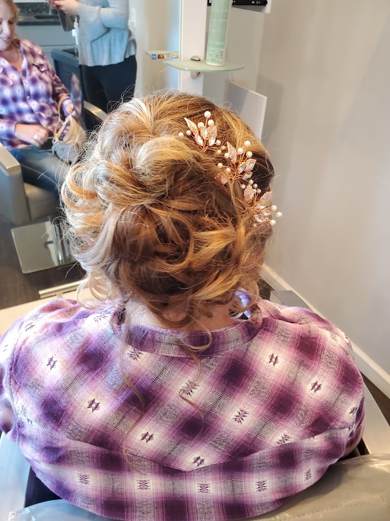Enzo G Salon Suites 44026