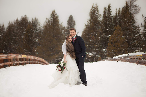 Bridal Shop «Adorned In Grace Bridal and Formalwear Shop», reviews and photos, 4949 SW 76th Ave, Portland, OR 97225, USA