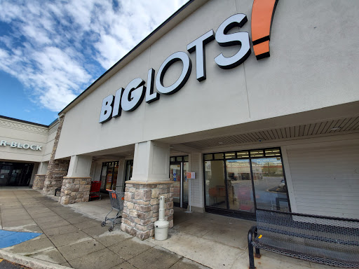 Discount Store «Big Lots», reviews and photos, 55 Crystal Ave, Derry, NH 03038, USA