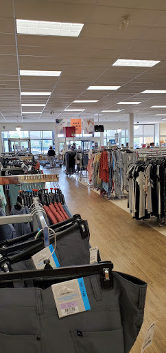 Department Store «Marshalls & HomeGoods», reviews and photos, 5915 20th St, Vero Beach, FL 32966, USA