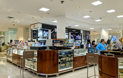 Department Store «Saks Fifth Avenue», reviews and photos, 7687 N Kendall Dr, Miami, FL 33156, USA