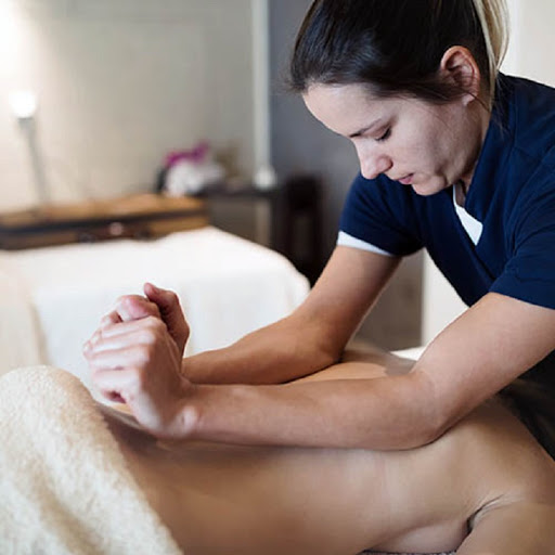 Massage Therapist «Majestic Medical Touch Spa», reviews and photos, 800 Bombay Ln, Roswell, GA 30076, USA