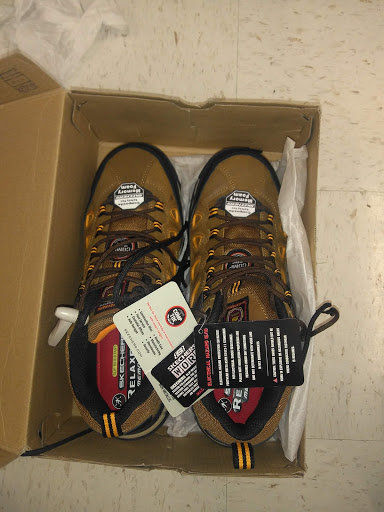 Sporting Goods Store «Academy Sports + Outdoors», reviews and photos, 2350 Gallatin Pike N, Madison, TN 37115, USA