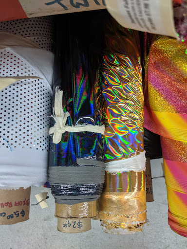 Fabric Store «Discount Fabrics», reviews and photos, 2170 Cesar Chavez St, San Francisco, CA 94107, USA