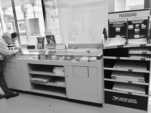 Post Office «United States Postal Service», reviews and photos, 9835 Flower St, Bellflower, CA 90706, USA
