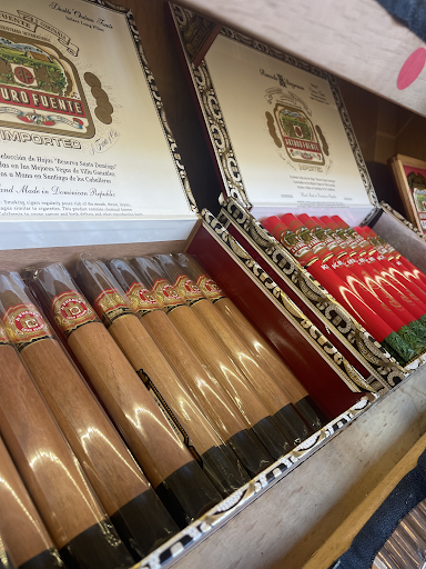 Cigar Shop «Falto Cigar Club», reviews and photos, 78370 CA-111 #145, La Quinta, CA 92253, USA