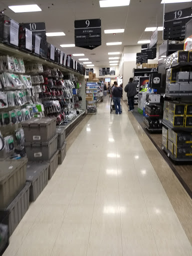Electronics Store «Micro Center», reviews and photos, 9294 Metcalf Ave, Overland Park, KS 66212, USA