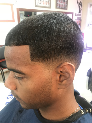 Barber Shop «Boles Barber Shop», reviews and photos, 2113 Trenton Rd, Clarksville, TN 37040, USA