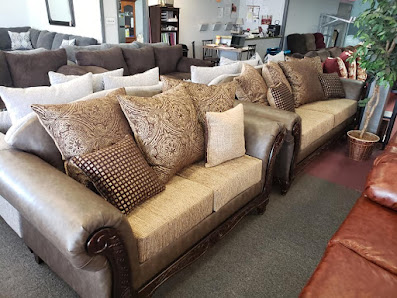 United Wholesale Furniture 2502 McFarland Blvd E, Tuscaloosa, AL 35405, United States