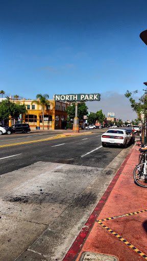Donut Shop «Golden Donut», reviews and photos, 2360 University Ave, San Diego, CA 92104, USA