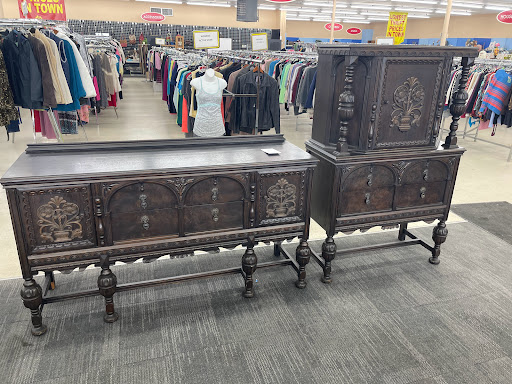 Thrift Store «Grace Centers of Hope Thrift Store», reviews and photos, 5919 Highland Rd, Waterford Twp, MI 48327, USA