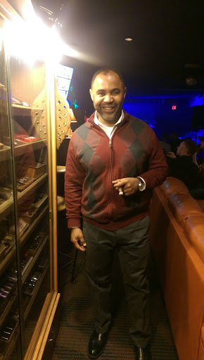 Tobacco Shop «Cigar Inn», reviews and photos, 119 W Main St, Belleville, IL 62220, USA