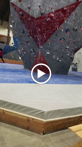 Rock Climbing Gym «Hoosier Heights Indianapolis», reviews and photos, 9850 Mayflower Park Dr, Carmel, IN 46032, USA