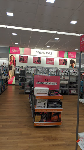 Hair Salon «Ulta Beauty», reviews and photos, 1480 Highlands Dr NE, Issaquah, WA 98029, USA