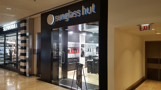 Sunglass Hut