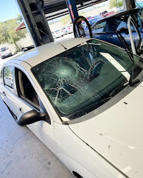 Best Price Auto Glass - Photo 7 - Car repair in San Bernardino, CA, San Bernardino