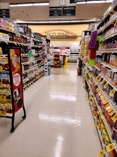 Grocery Store «Safeway», reviews and photos, 22350 S Sterling Blvd, Sterling, VA 20164, USA