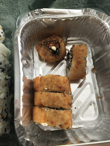 Bryan's Rolls and sushi - Restaurante