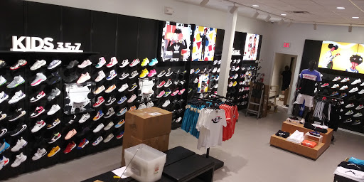 Shopping Mall «Washington Square», reviews and photos, 9585 SW Washington Square Rd, Portland, OR 97223, USA