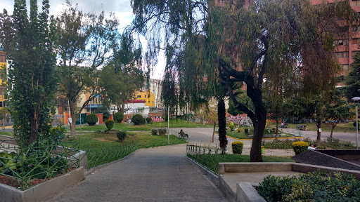 Plaza Bolivia