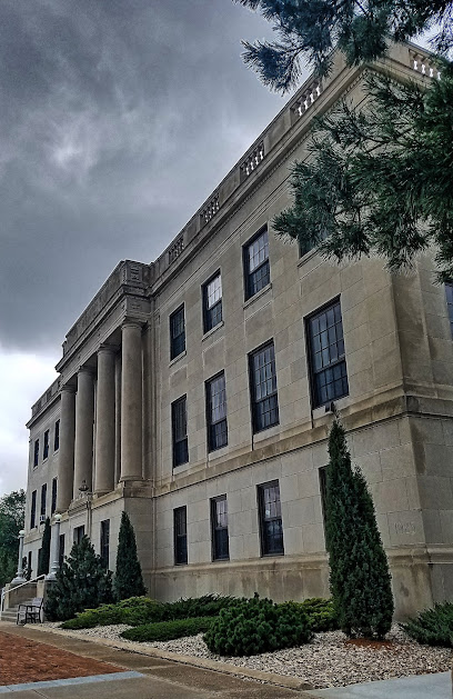 Barnes County Courthouse