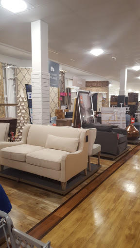Department Store «HomeGoods», reviews and photos, 205 E Rte 59, Nanuet, NY 10954, USA