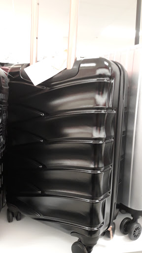 Clothing Store «Ross Dress for Less», reviews and photos, 1180 Stafford Market Pl, Stafford, VA 22556, USA