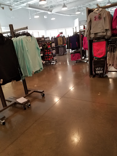 Clothing Store «Under Armour Factory House», reviews and photos, 5524 New Fashion Way #400, Charlotte, NC 28278, USA