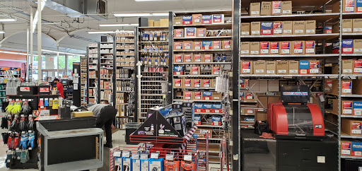 Auto Parts Store «AutoZone», reviews and photos, 2620 Bridgeport Way W C, Tacoma, WA 98466, USA