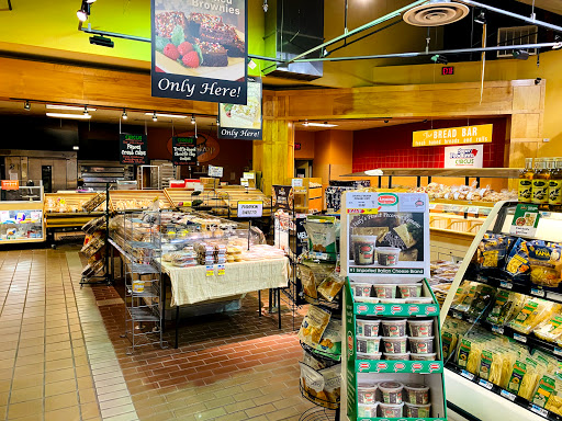 Grocery Store «Super Foodtown of Port Monmouth», reviews and photos, 426 NJ-36, Port Monmouth, NJ 07758, USA