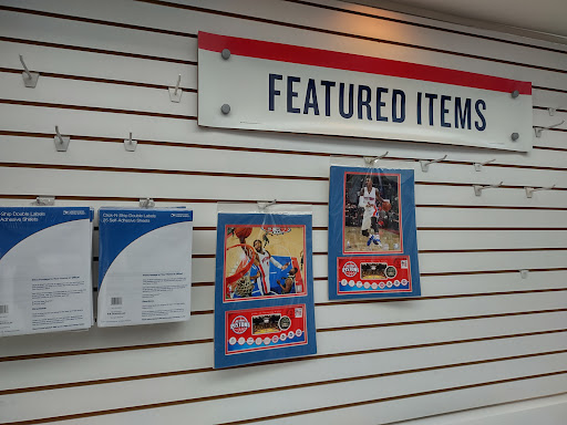 Post Office «United States Postal Service», reviews and photos, 37500 Pembroke Ave, Livonia, MI 48152, USA