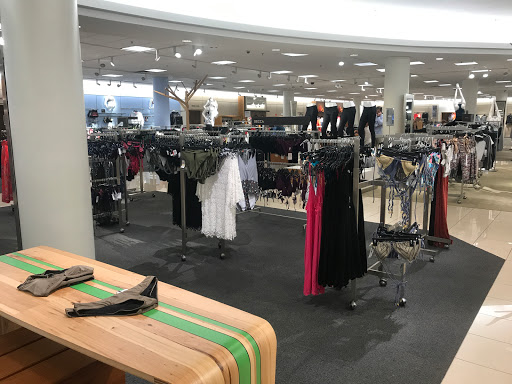Department Store «Nordstrom Dadeland Mall», reviews and photos, 7239 N Kendall Dr, Miami, FL 33156, USA