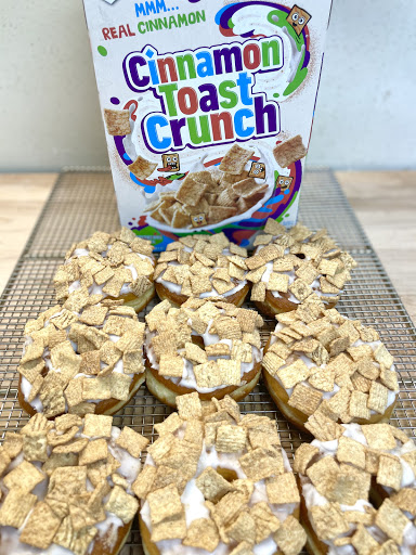 Donut Shop «Donut King», reviews and photos, 411 Middle St, Weymouth, MA 02189, USA