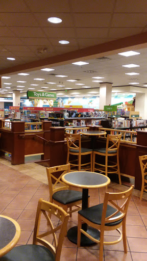 Book Store «Barnes & Noble», reviews and photos, 1163 Valley River Dr, Eugene, OR 97401, USA