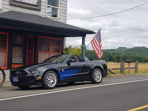 Live Music Venue «The Birk», reviews and photos, 11139 OR-202, Birkenfeld, OR 97016, USA