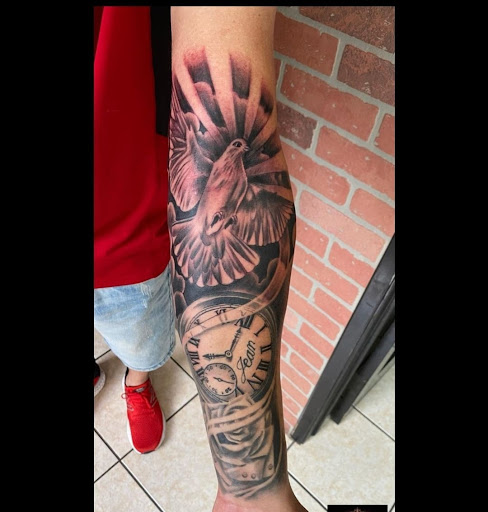 Explore color flower tattoo ideas, creative tattoo ideas in Millsboro, available at Tattoo Galaxy (Millsboro) Piercing & Custom tattoos