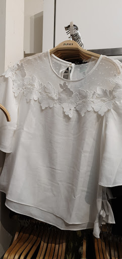 Fashion Accessories Store «Papaya Factory Outlet», reviews and photos, 8200 Vineland Ave # 1240, Orlando, FL 32821, USA