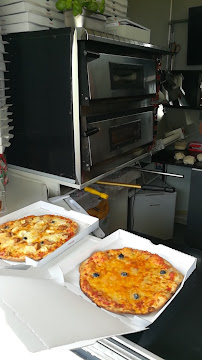 Plats et boissons du Pizzas à emporter Pizzas d'Antan à Saint-André-de-Cubzac - n°7