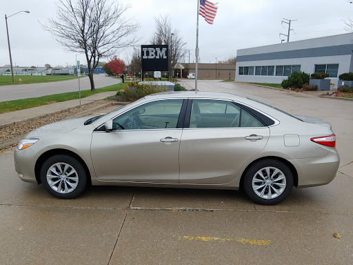 Toyota Dealer «Sam Leman Toyota Bloomington», reviews and photos, 1502 Morrissey Dr, Bloomington, IL 61701, USA