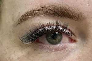 Superb Lashes & Brows image