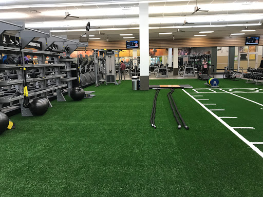 Gym «LA Fitness», reviews and photos, 455 Park Ave, Lindenhurst, NY 11757, USA