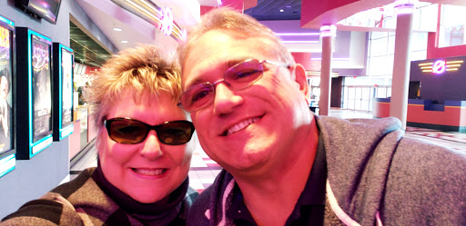 Movie Theater «Regal Cinemas Cobblestone Square 20», reviews and photos, 5500 Cobblestone Rd, Elyria, OH 44035, USA