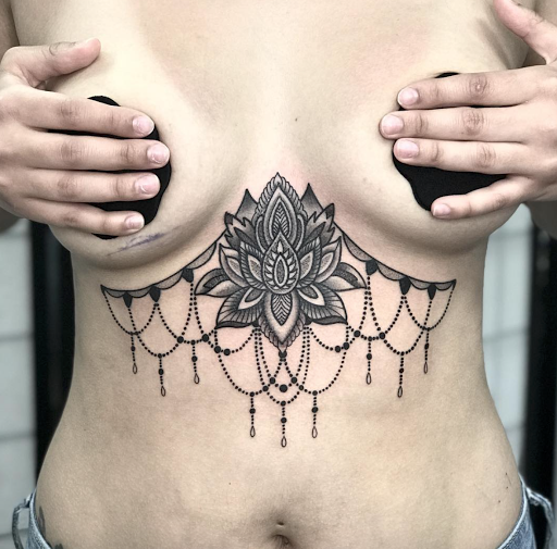 Tattoo Shop «South Shore Tattoo», reviews and photos, 74 Merrick Rd, Amityville, NY 11701, USA