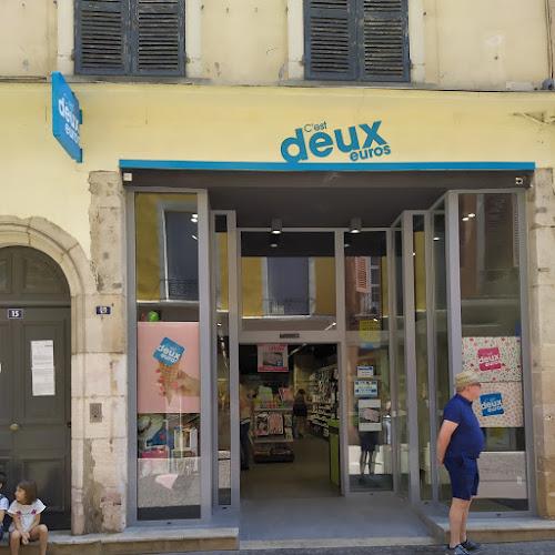 Magasin discount C'est deux euros Mâcon Mâcon