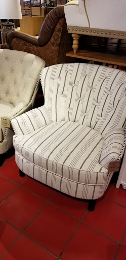 Home Goods Store «Pier 1 Imports», reviews and photos, 4443 Southmont Way, Easton, PA 18045, USA